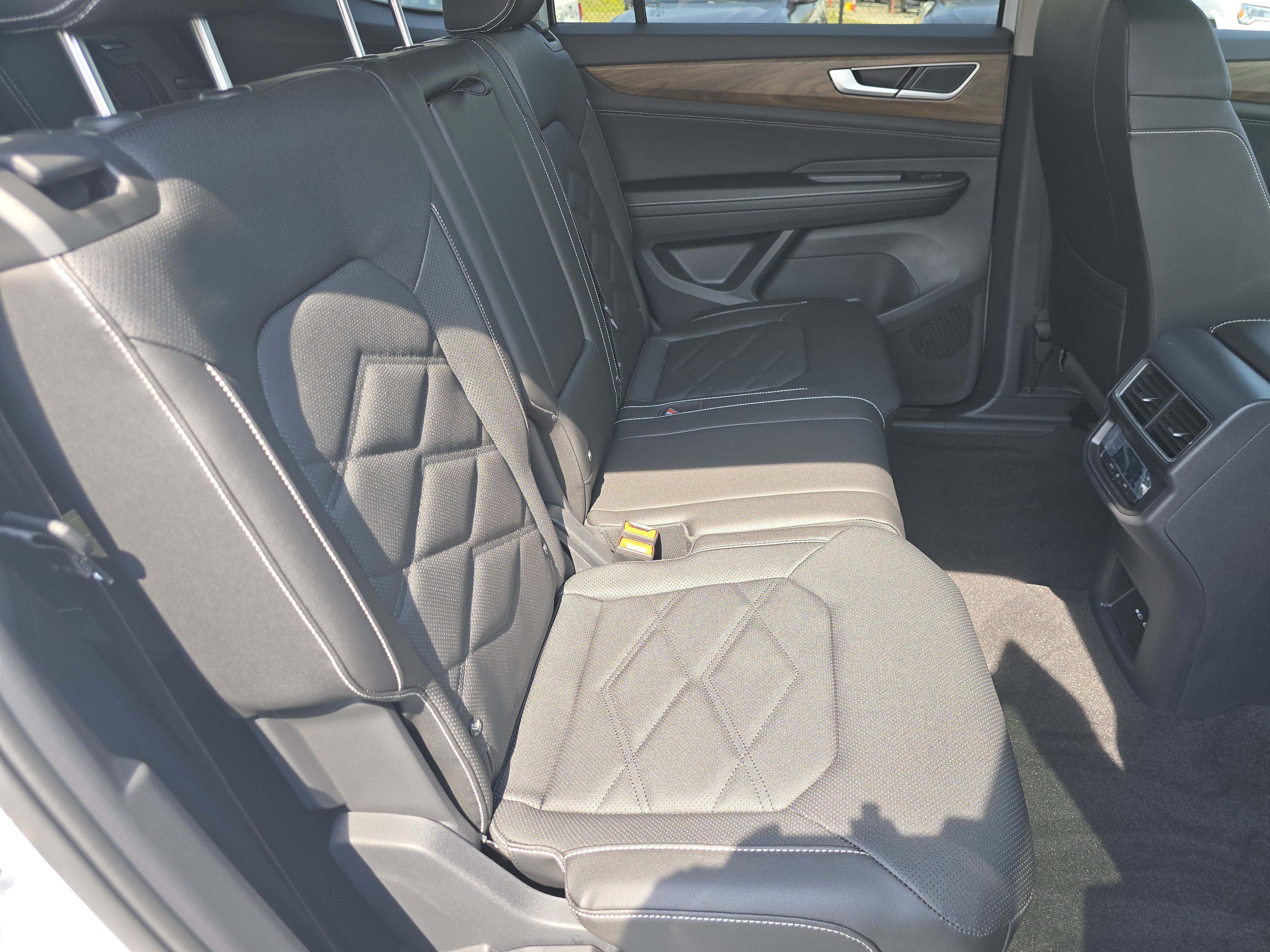 New 2026 Volkswagen Atlas SE AWD/4WD image 16