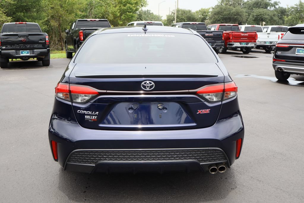 Used 2020 Toyota Corolla XSE FWD image 8