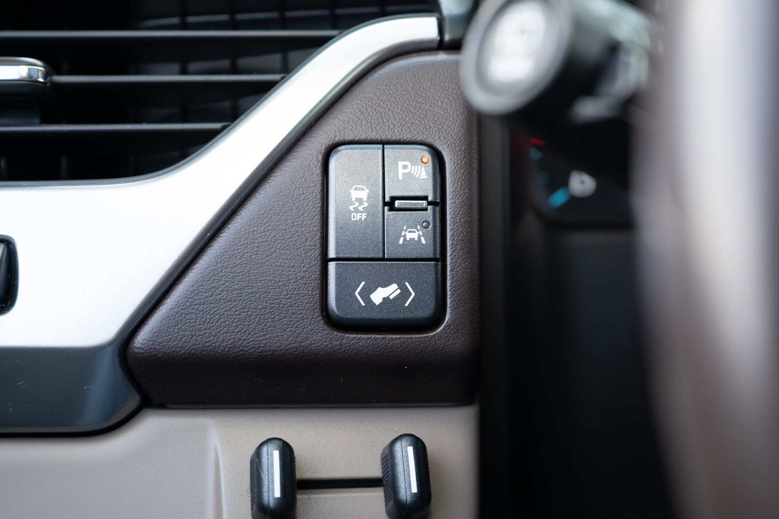 Used 2017 Chevrolet Tahoe Premier image 31