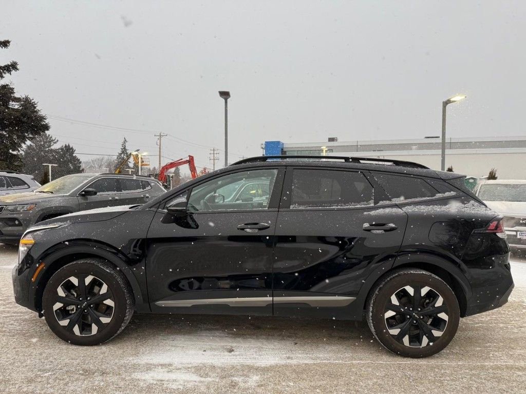 Used 2024 Kia Sportage X-Line w/ X-Line Premium Package image 2