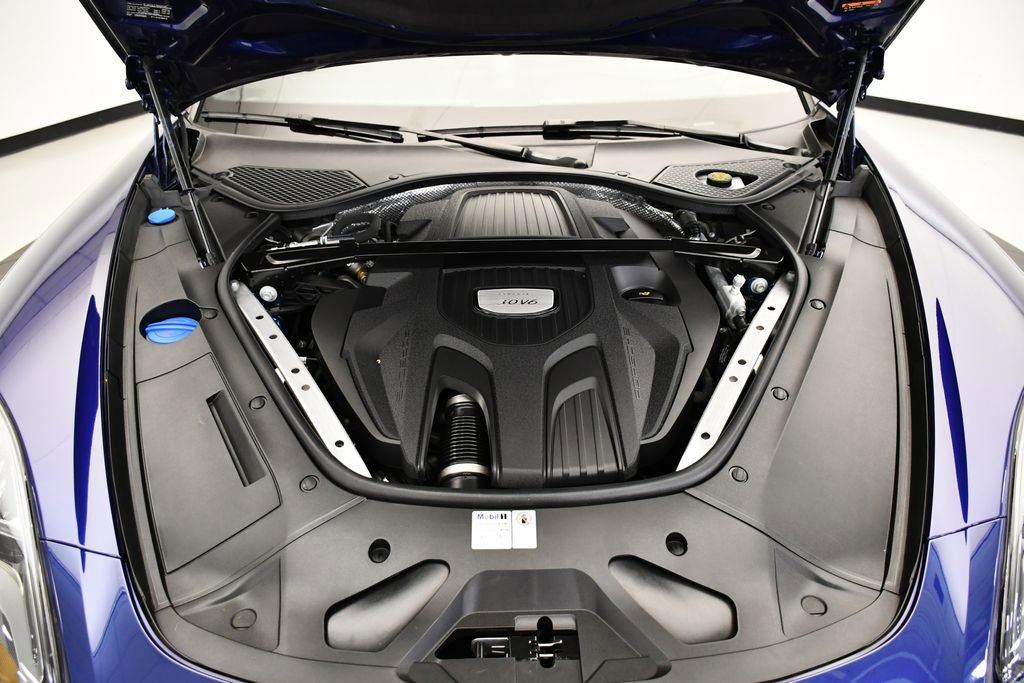 Used 2020 Porsche Panamera 4 image 13