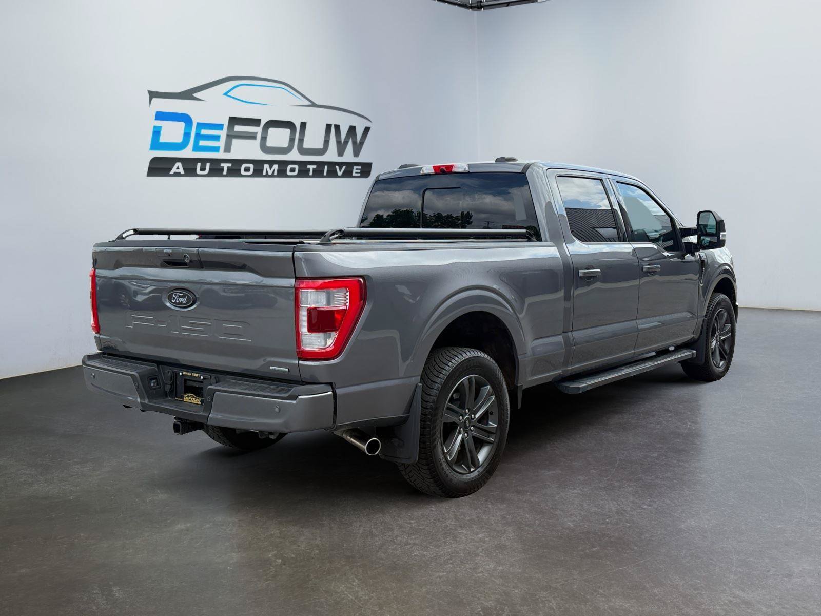 Used 2023 Ford F150 Lariat w/ Equipment Group 502A High AWD/4WD image 3