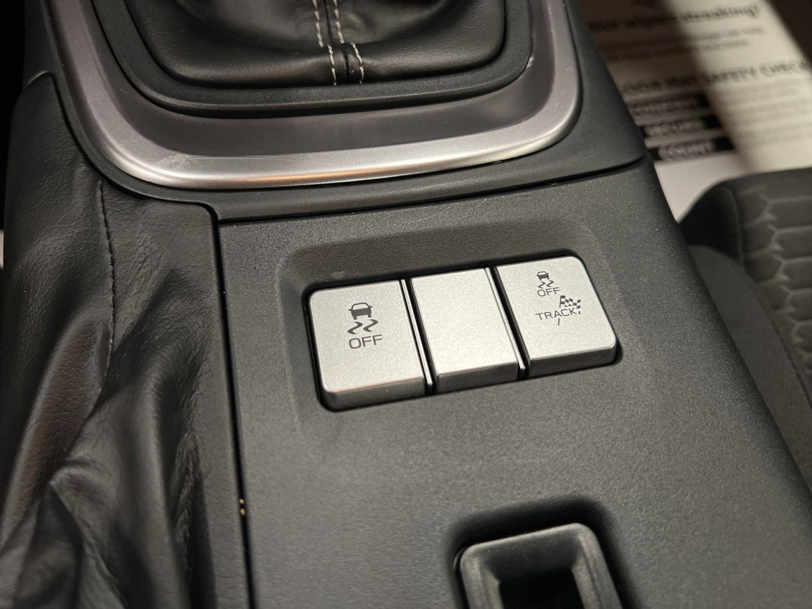 Used 2025 Toyota GR86 w/ ALL Weather Mat Package (TMS) image 28