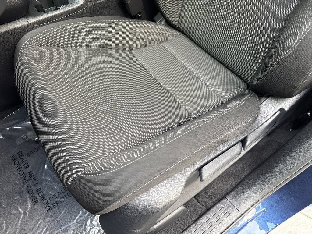 Used 2025 Honda CR-V LX image 27