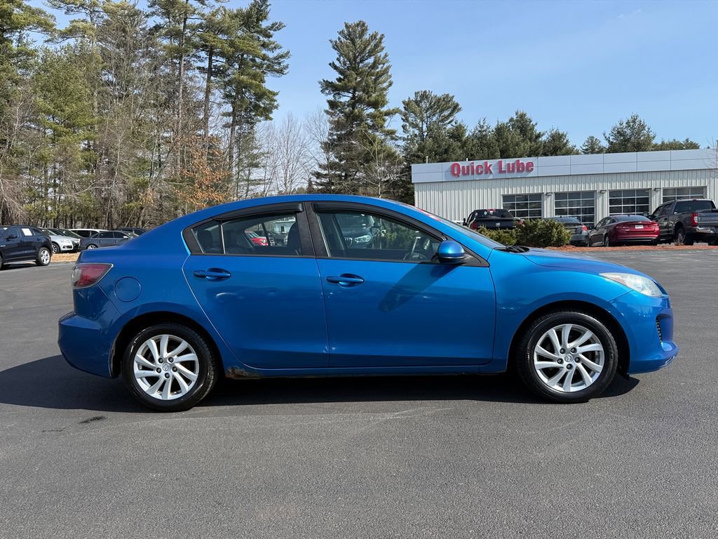 Used 2012 MAZDA MAZDA3 i Grand Touring w/ Tech Pkg image 8