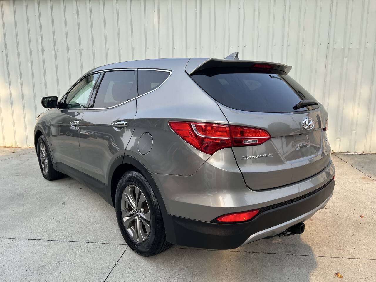 Used 2013 Hyundai Santa Fe Sport w/ Technology Pkg FWD image 5