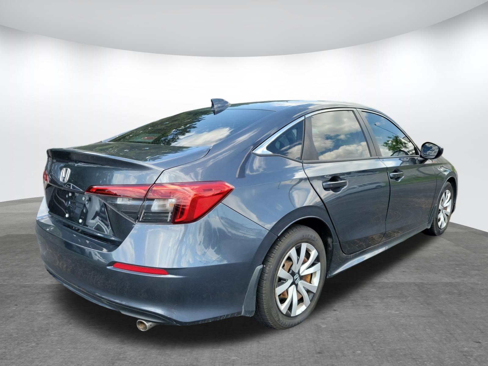 Used 2023 Honda Civic LX image 18