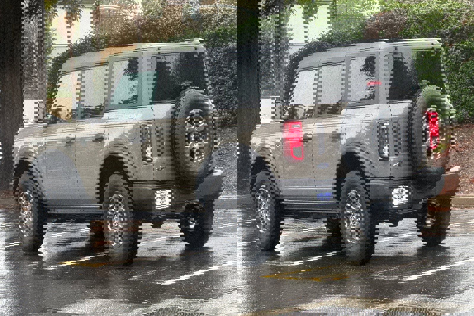 Certified 2025 Ford Bronco Big Bend image 6