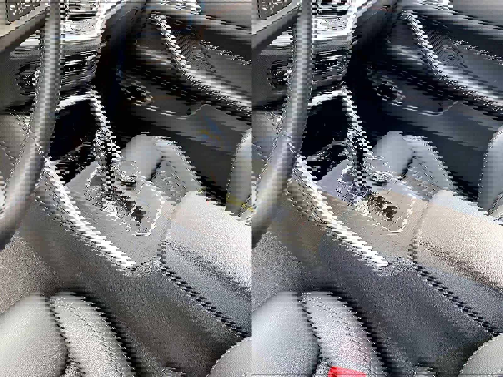 Used 2022 BMW 430i Coupe w/ M Sport Package image 19