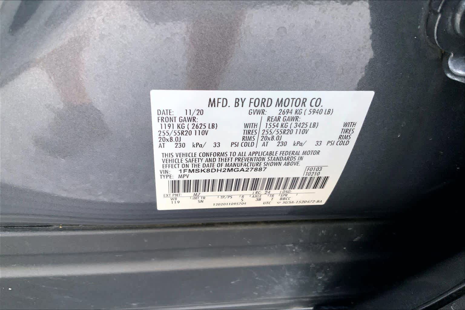 Used 2021 Ford Explorer XLT w/ Equipment Group 202A AWD/4WD image 31