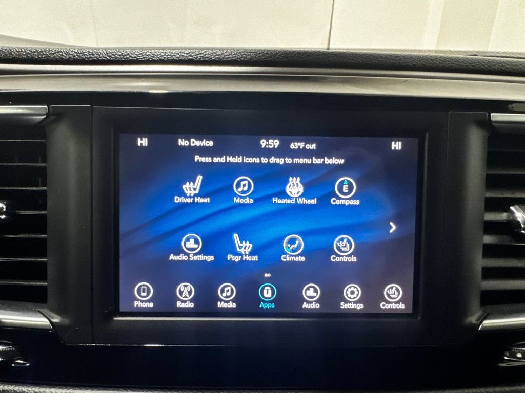 Used 2020 Chrysler Pacifica Touring-L FWD image 29