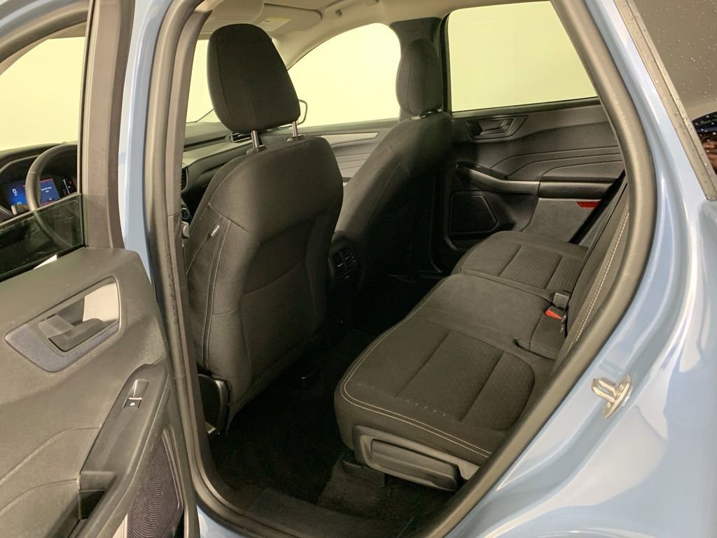 Used 2023 Ford Escape Active image 30