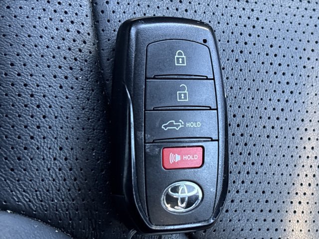 Used 2025 Toyota Tundra Platinum AWD/4WD image 44