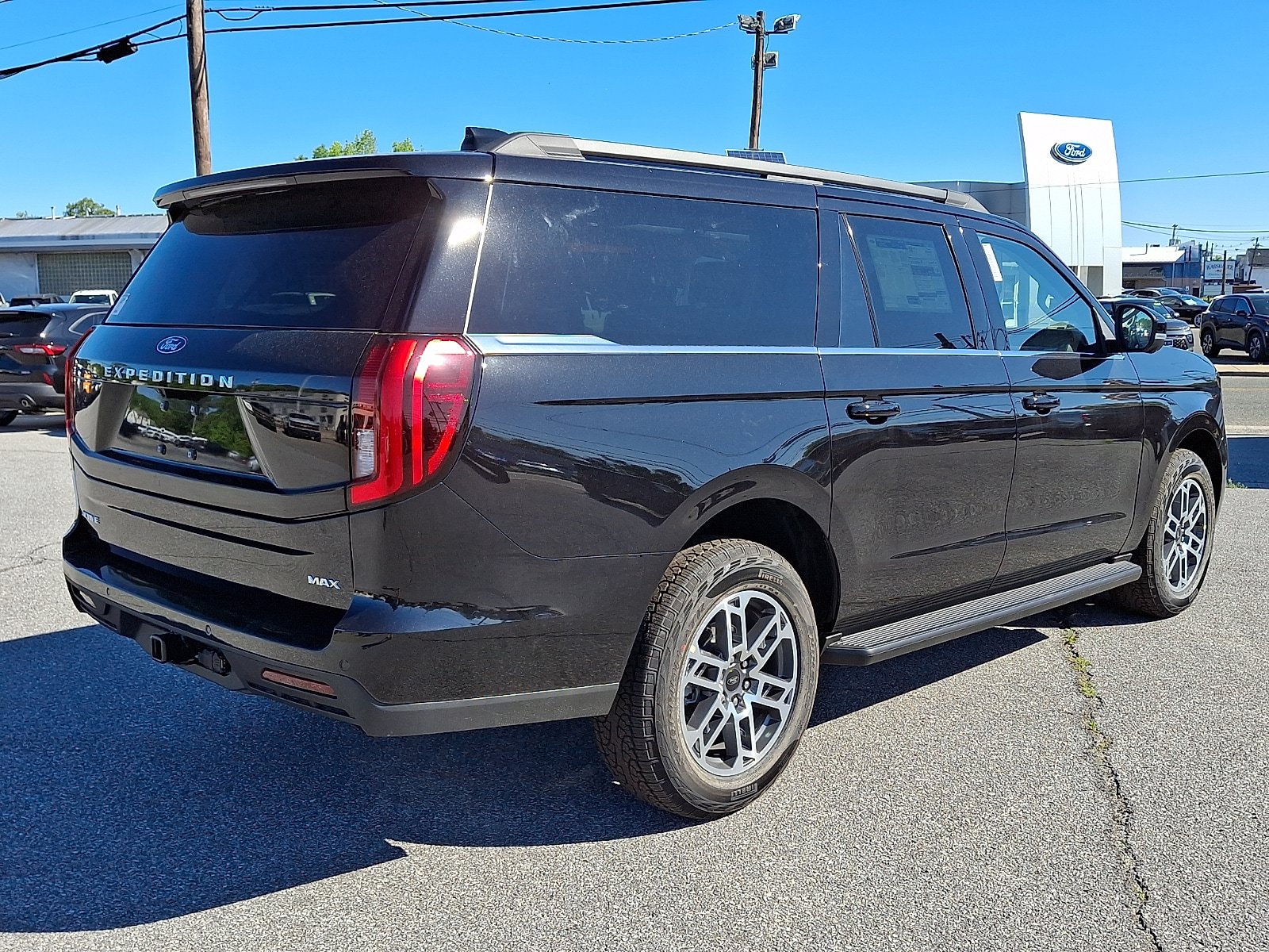 New 2026 Ford Expedition Max Active AWD/4WD image 4