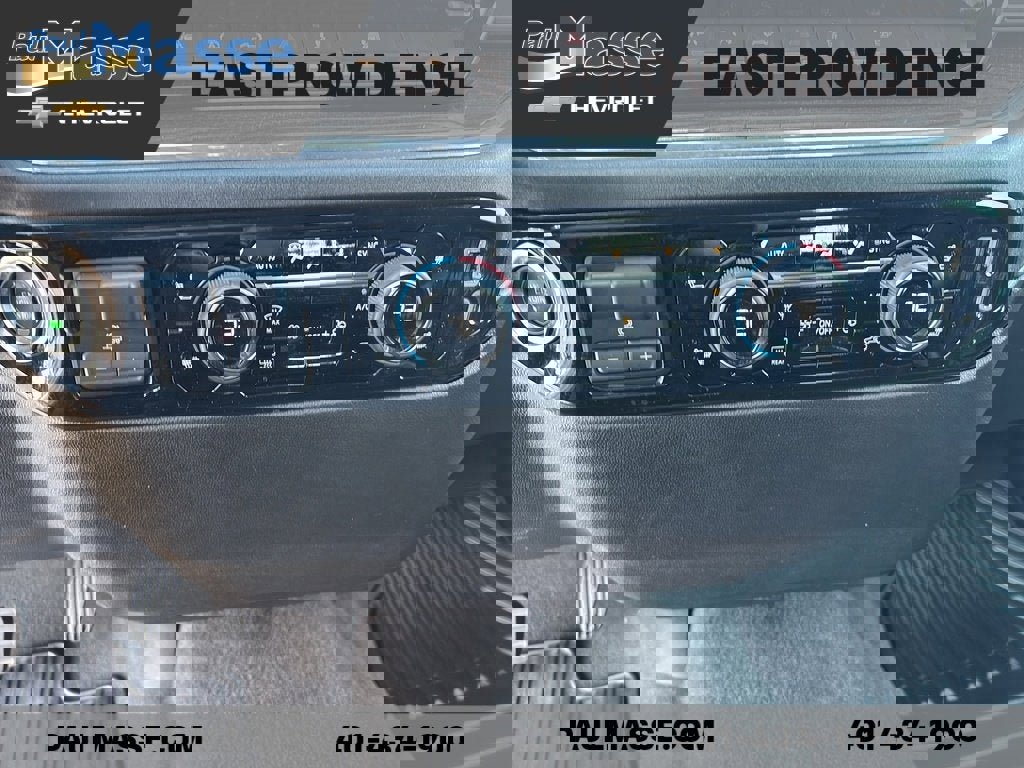 Certified 2025 Chevrolet Silverado 1500 LT image 13