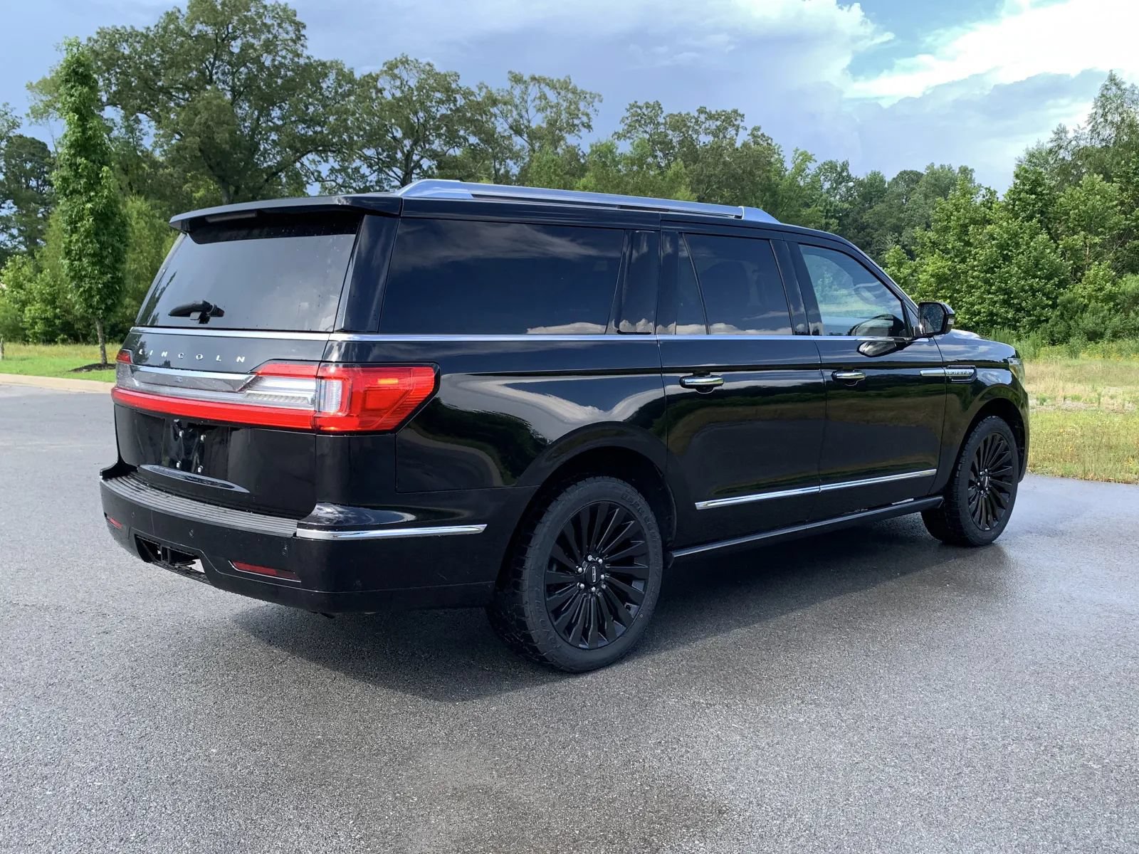 Used 2018 Lincoln Navigator L Reserve w/ Technology Package AWD/4WD image 7