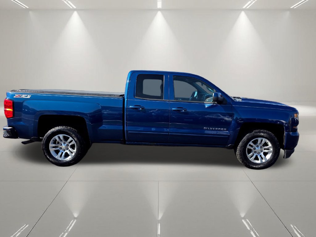 Certified 2017 Chevrolet Silverado 1500 LT w/ All Star Edition AWD/4WD image 9