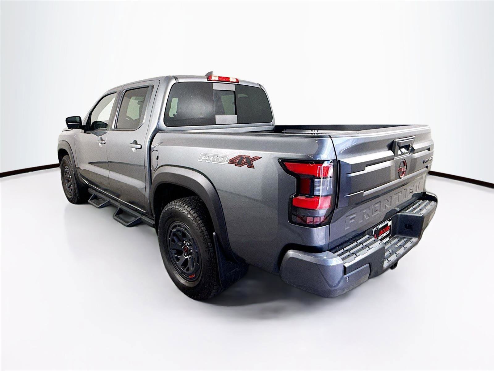 Used 2026 Nissan Frontier PRO-4X w/ Pro-4x Convenience Package image 23