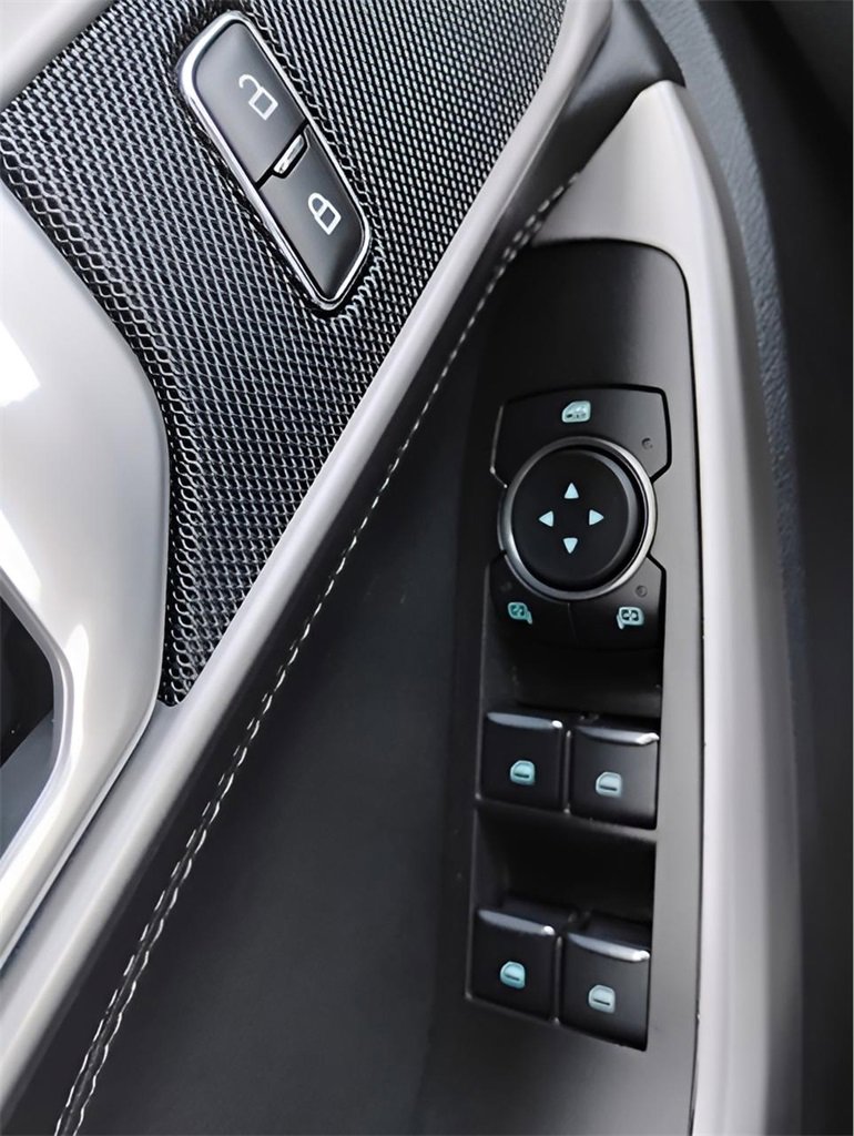 Certified 2023 Ford Explorer XLT w/ Equipment Group 202A image 38