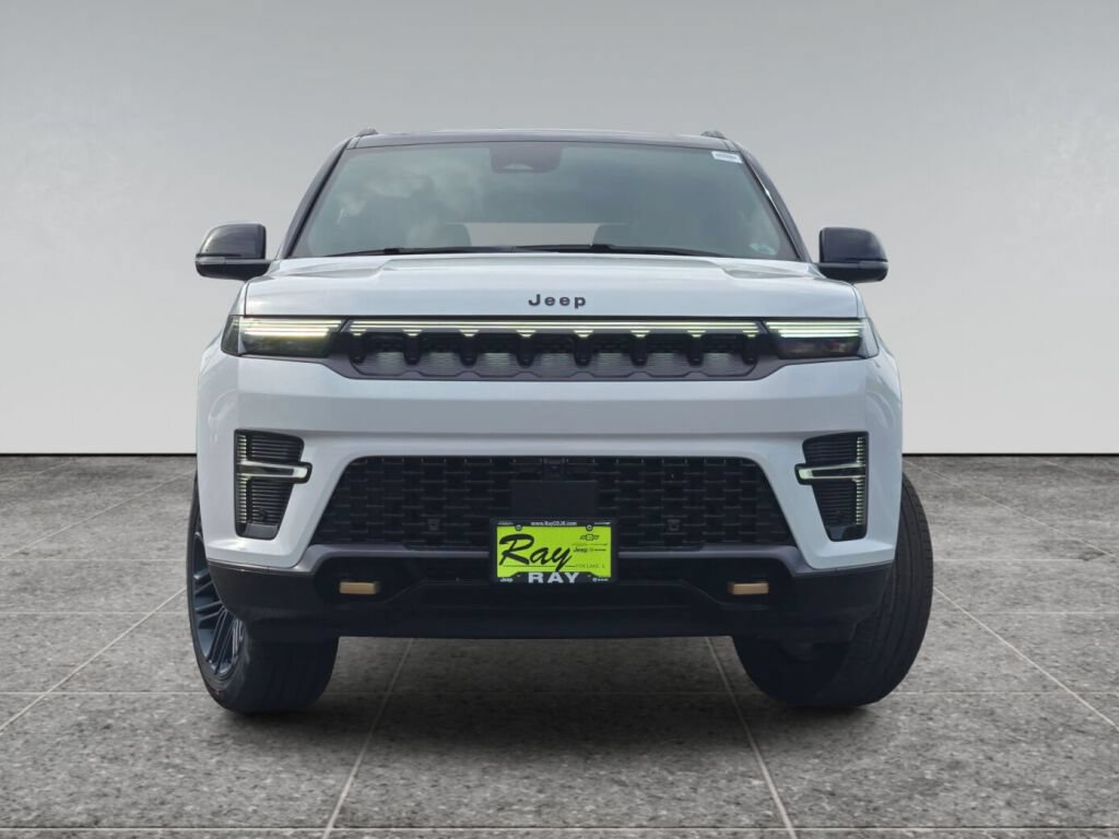 New 2026 Jeep Grand Wagoneer 4WD image 2