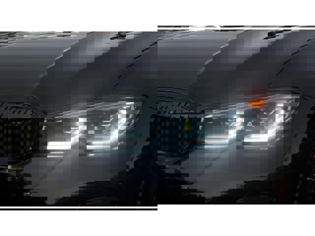 New 2026 BMW 330i Sedan w/ M Sport Package RWD image 6