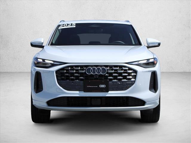Certified 2025 Audi Q5 Premium w/ Convenience Package AWD/4WD image 2