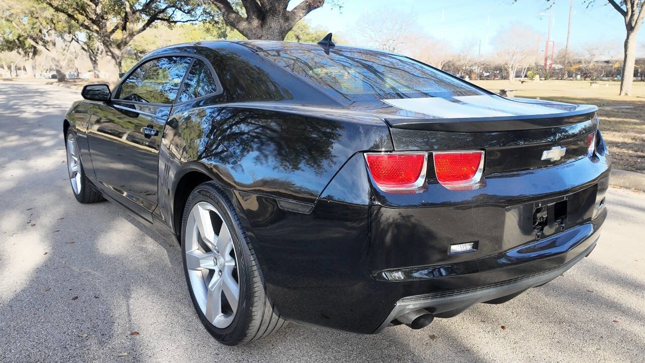 Used 2011 Chevrolet Camaro LS w/ Bluetooth Package image 7