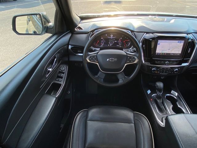 Used 2023 Chevrolet Traverse Premier w/ Redline Edition image 30