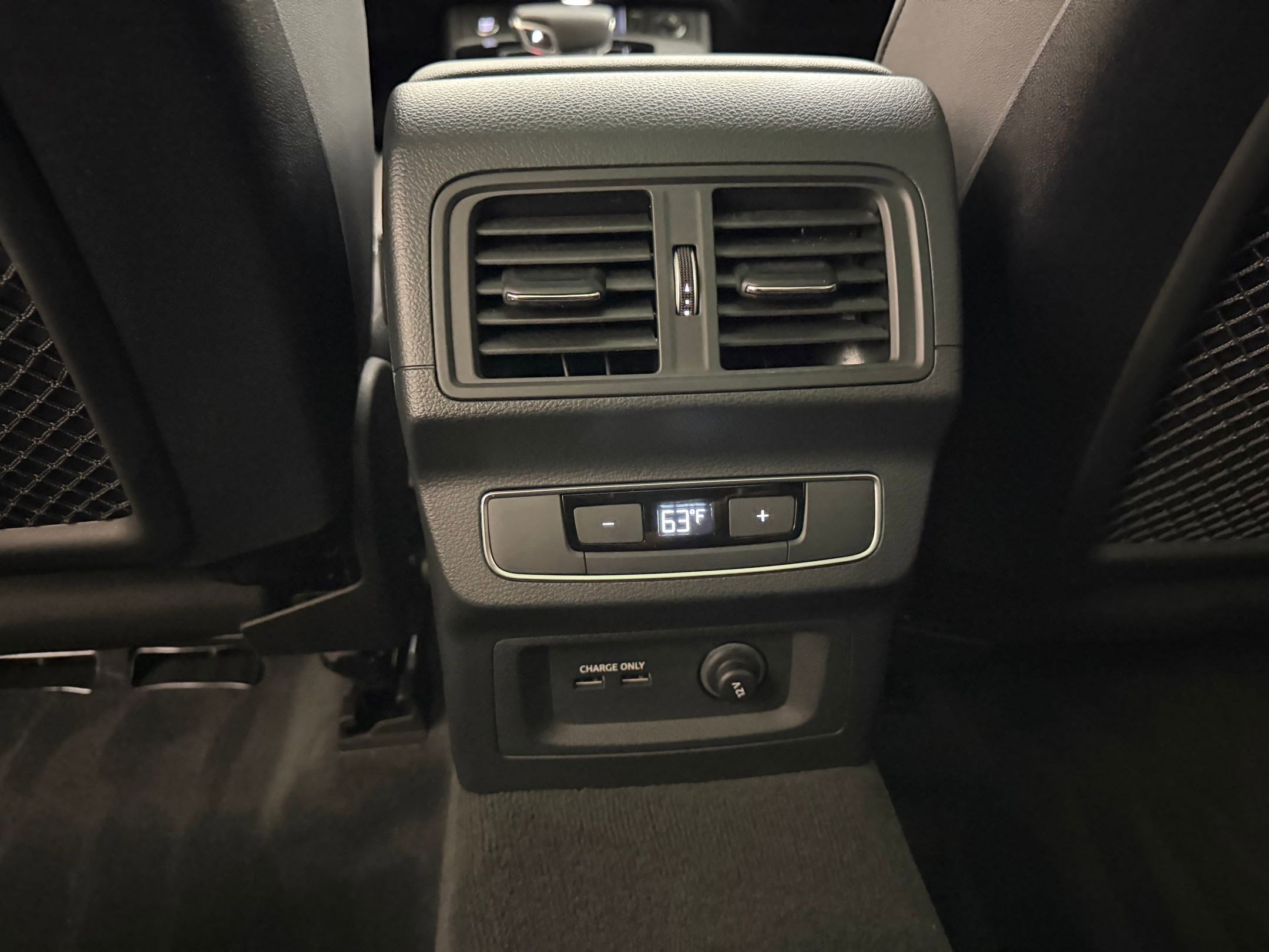 Certified 2025 Audi Q5 2.0T Premium w/ Convenience Plus Package image 27