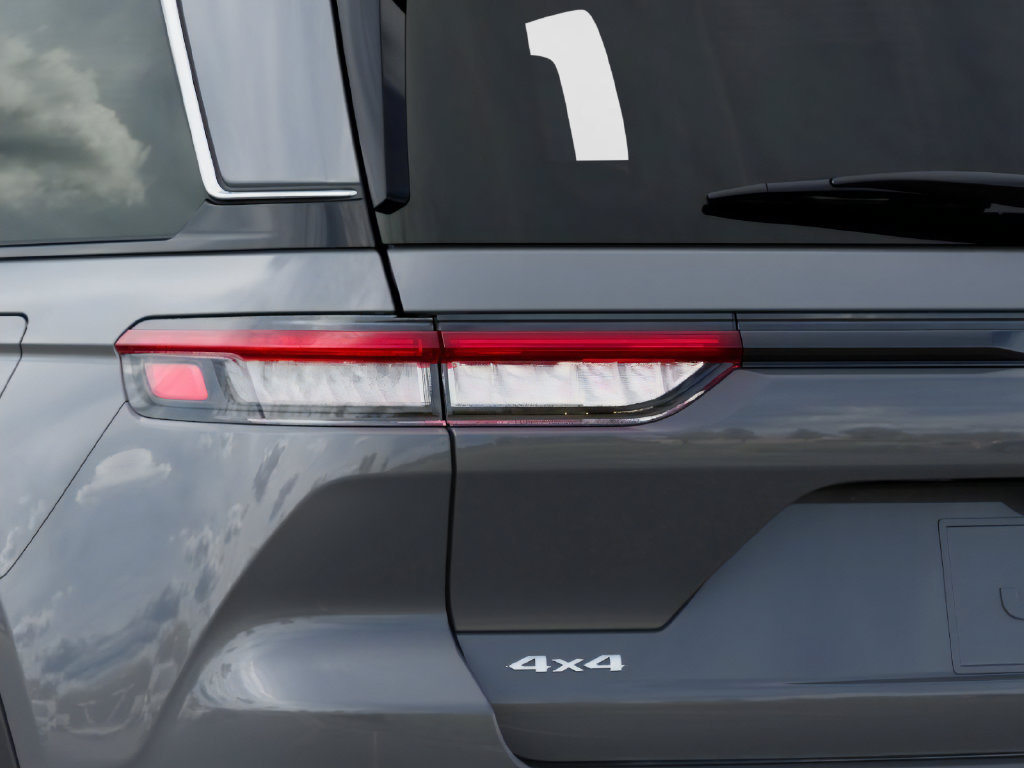 New 2027 Jeep Grand Cherokee Laredo X AWD/4WD image 9