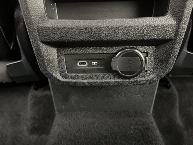 Used 2023 Volkswagen Tiguan SE image 46