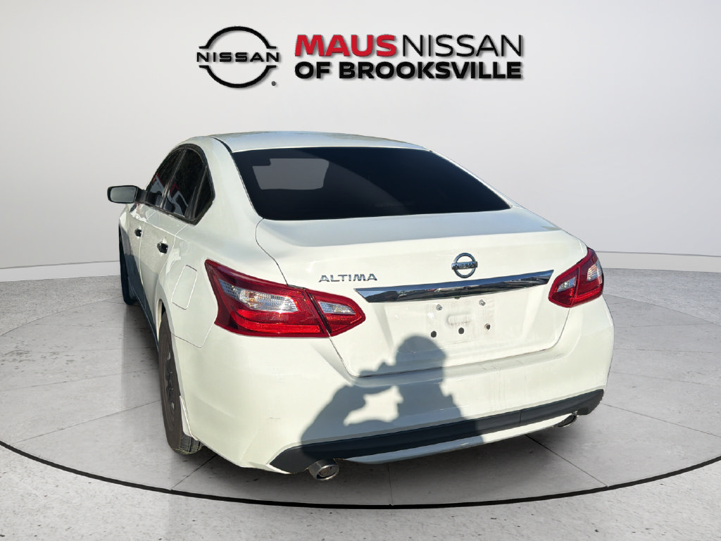 Used 2017 Nissan Altima 2.5 S w/ Power Driver Seat Package FWD image 7