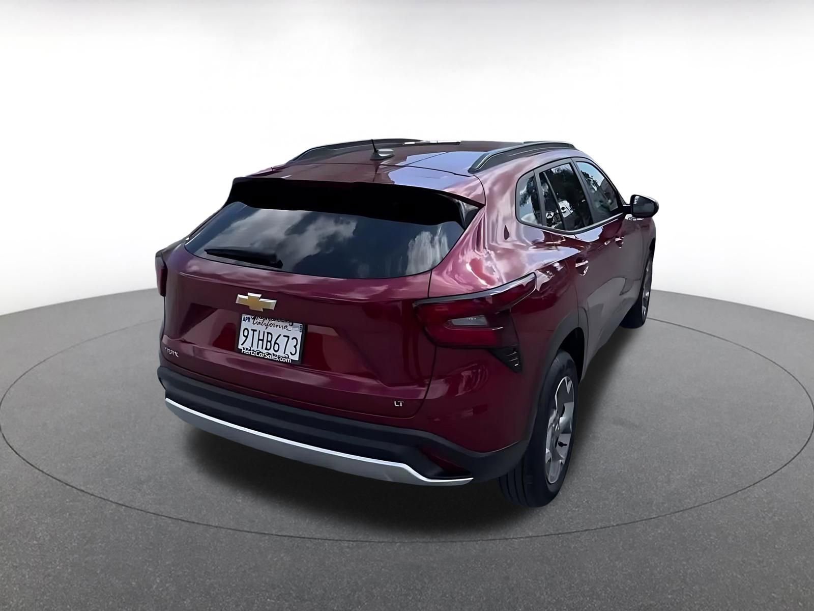 Used 2025 Chevrolet Trax LT image 14