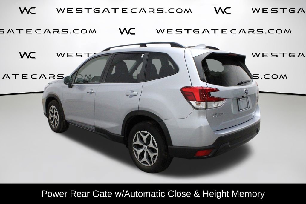 Used 2021 Subaru Forester Premium image 5