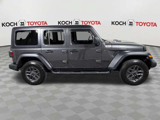 Used 2024 Jeep Wrangler Unlimited Sport AWD/4WD image 9