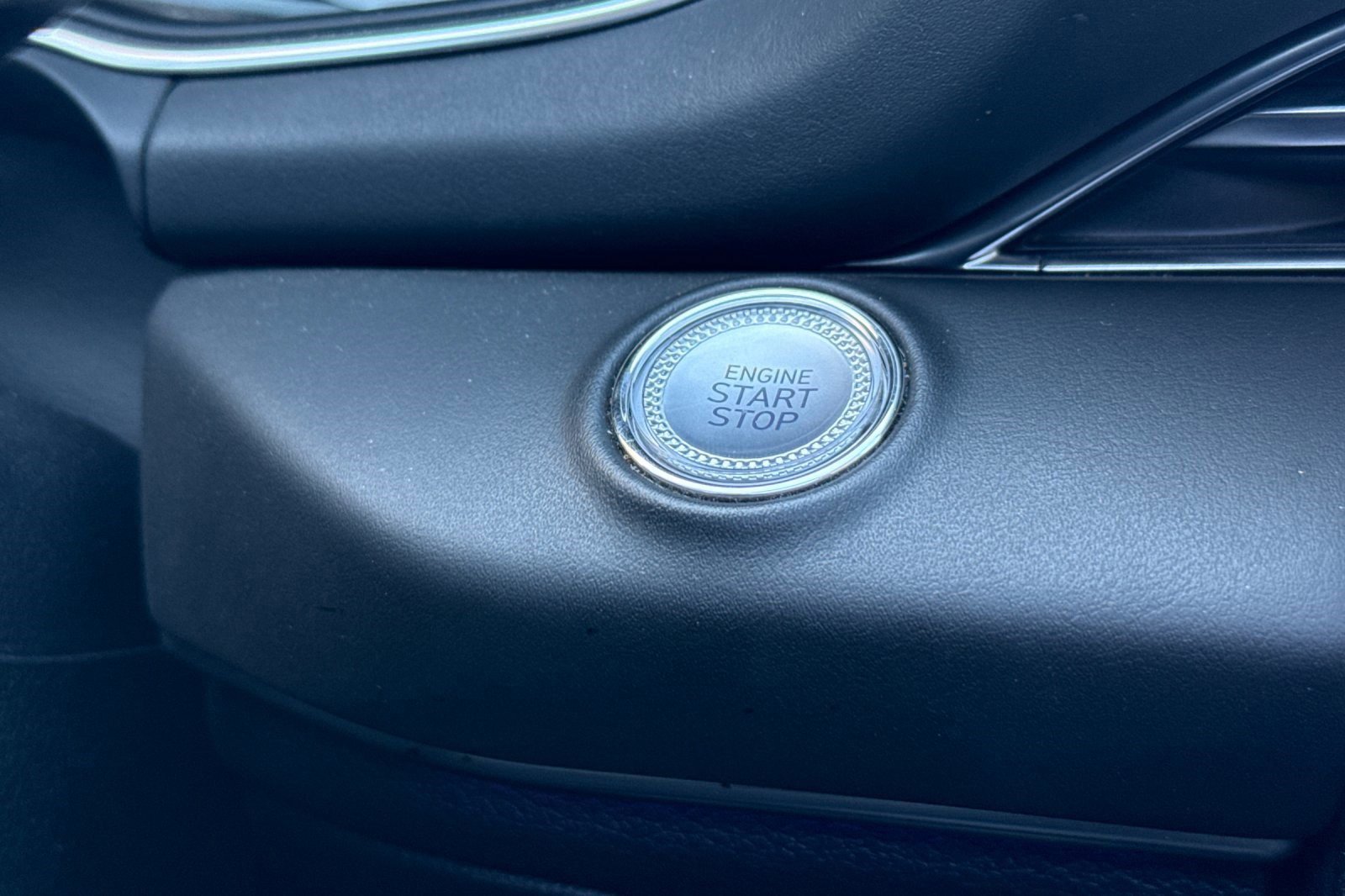 Used 2023 Genesis GV80 3.5T w/ Advanced Package image 34