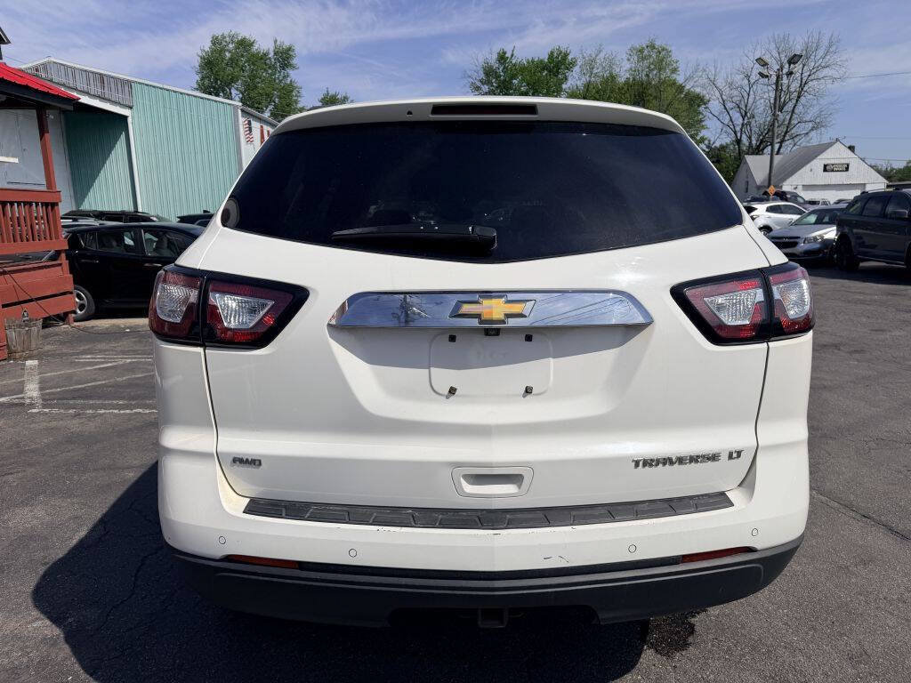 Used 2013 Chevrolet Traverse LT AWD/4WD image 4