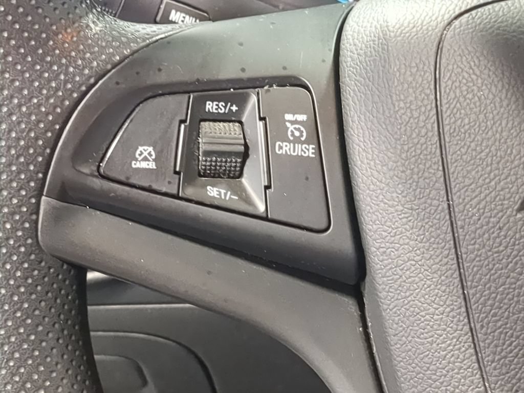 Used 2020 Chevrolet Trax LS w/ Tint and Cruise Package FWD image 27