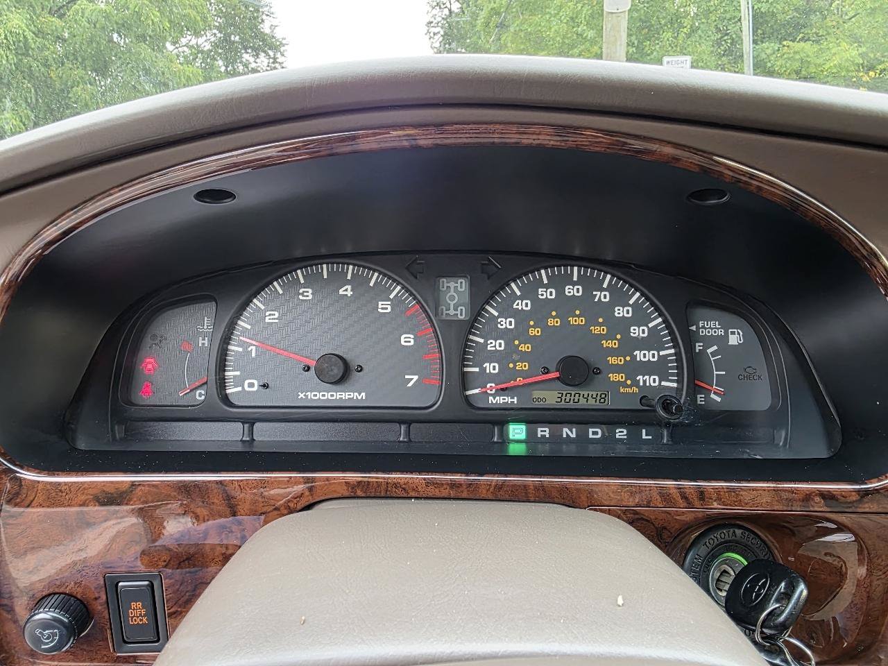 Used 1999 Toyota 4Runner Limited AWD/4WD image 14