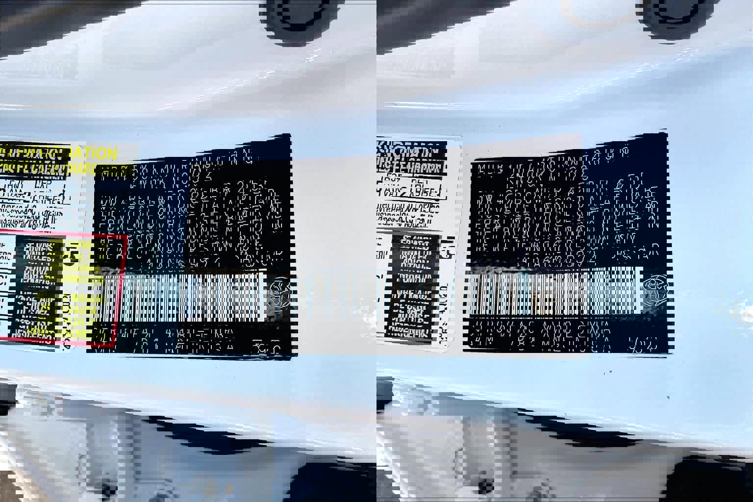 Used 2025 Toyota Camry LE image 29