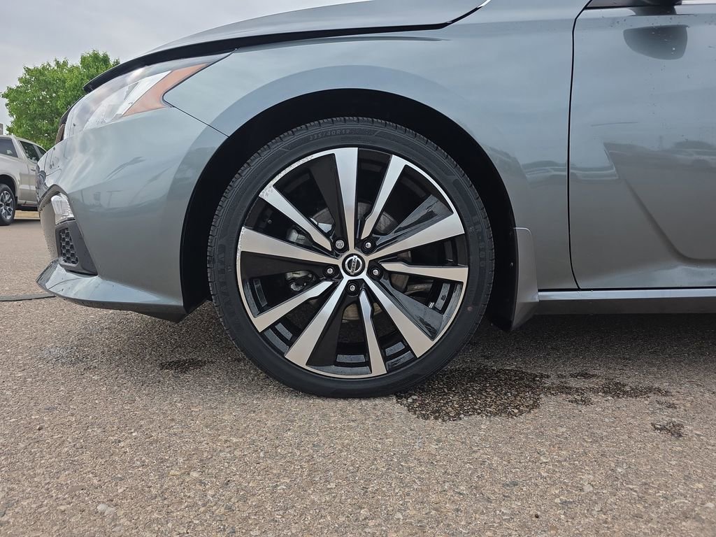 Used 2022 Nissan Altima 2.5 SR AWD/4WD image 28