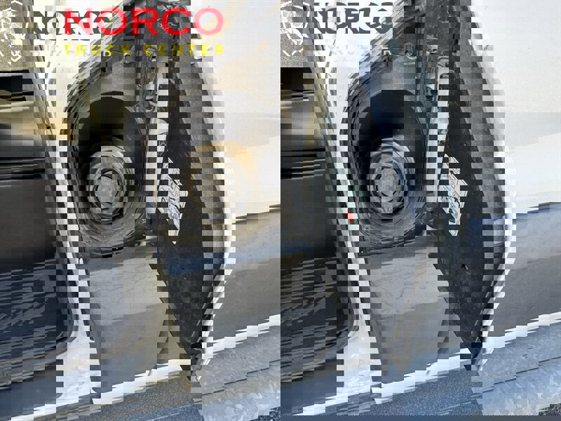 Used 2018 Ford Transit 250 250 T250 Low Roof Cargo w/ Exterior Upgrade Package image 15