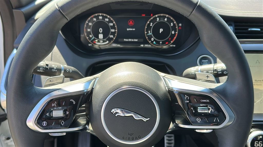 Used 2024 Jaguar E-PACE R-Dynamic SE image 11