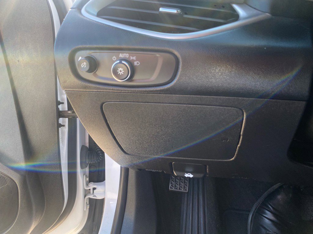 Used 2020 Chevrolet Malibu LS w/ Driver Confidence Package II image 30