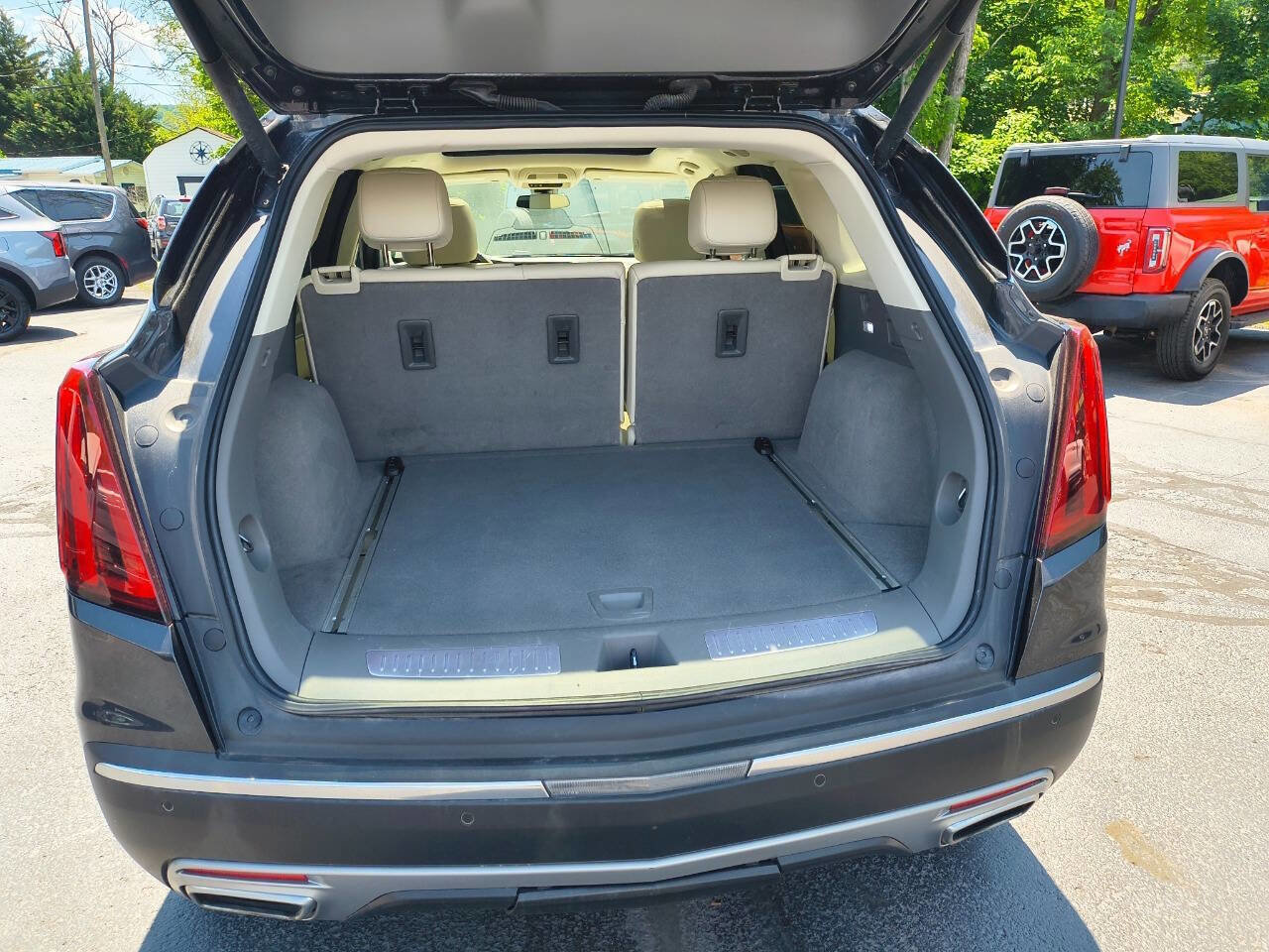 Used 2020 Cadillac XT5 Premium Luxury AWD/4WD image 25