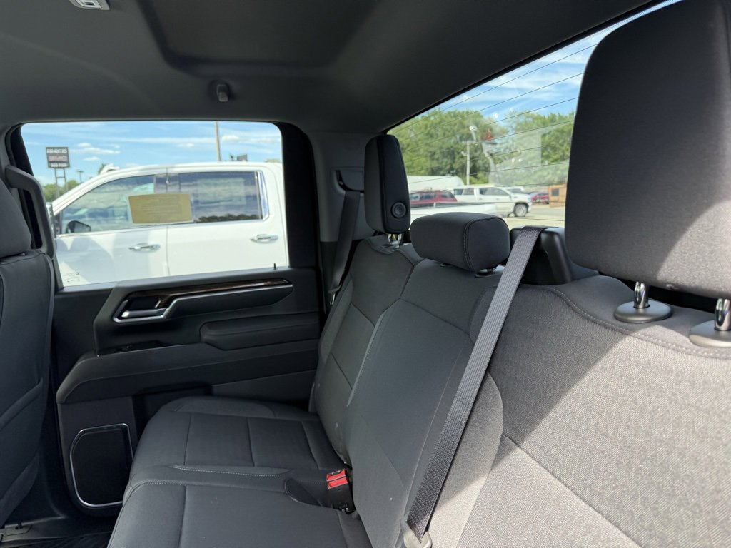New 2025 GMC Sierra 2500 SLE w/ SLE Convenience Package image 5