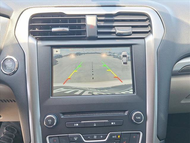 Used 2018 Ford Fusion Energi SE FWD image 14
