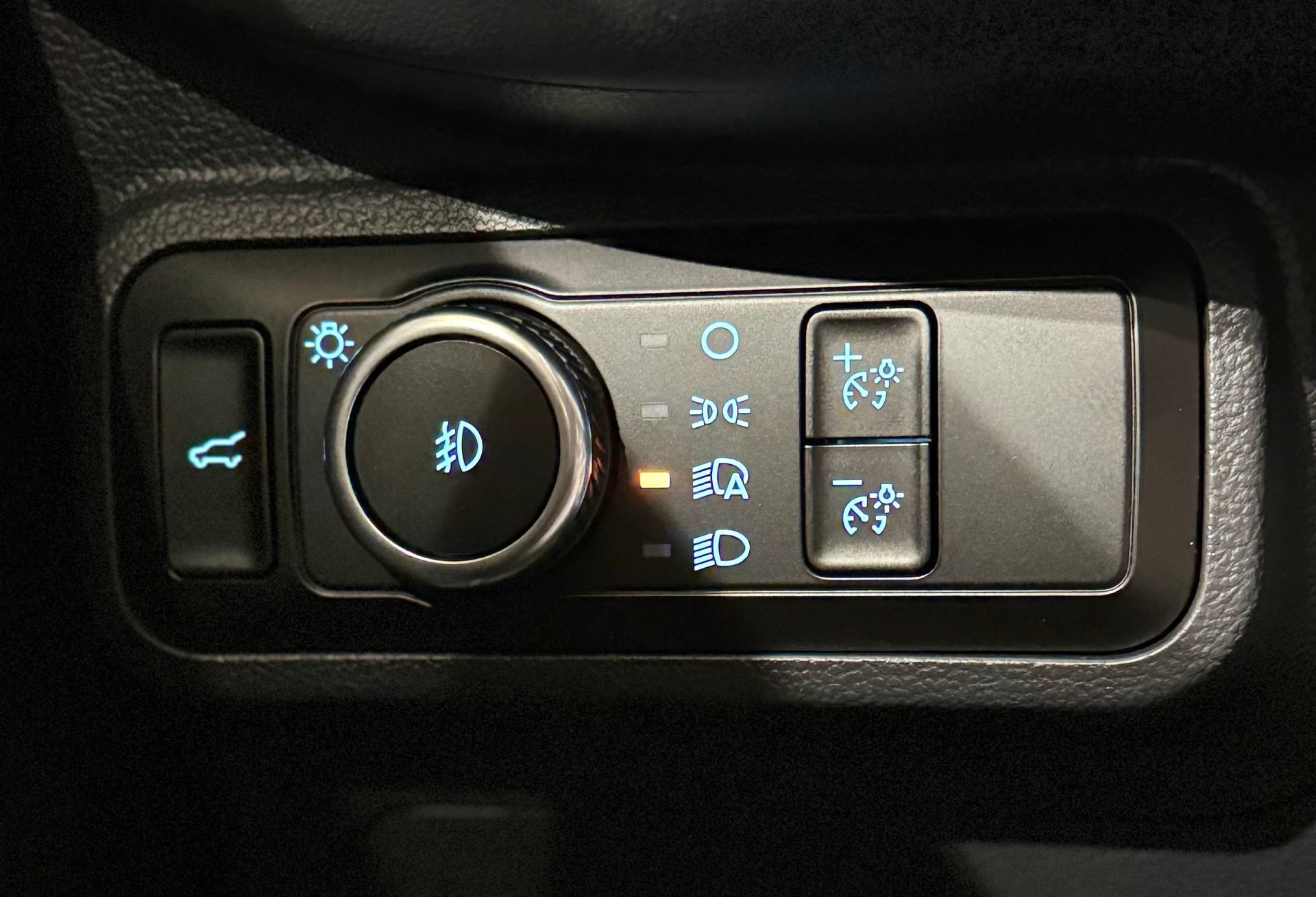 New 2026 Ford Explorer Active w/ Active Comfort Package AWD/4WD image 80