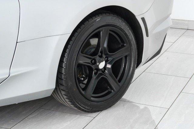 Used 2019 Chevrolet Camaro LT RWD image 46