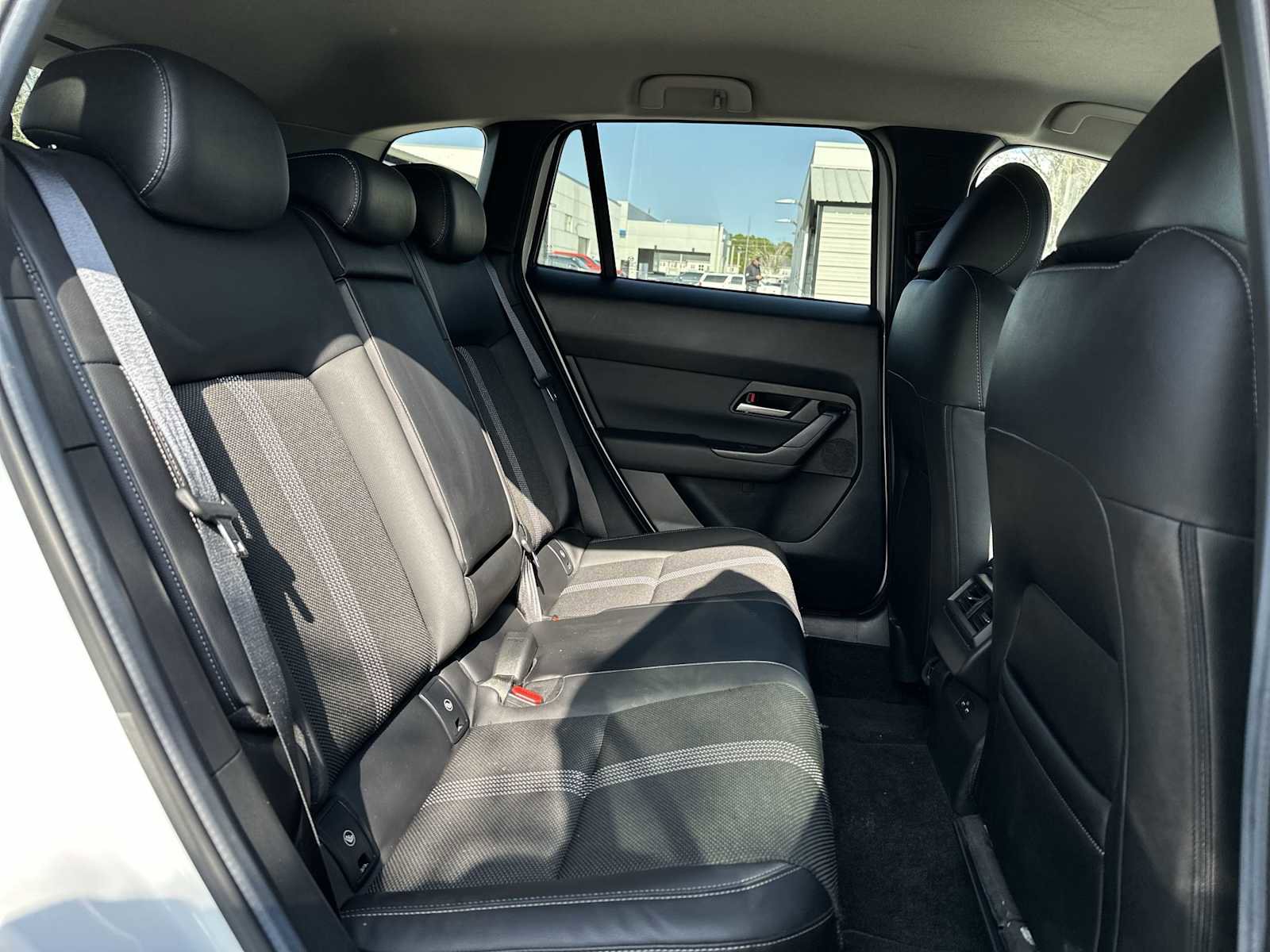 Used 2024 MAZDA CX-50 AWD 2.5 S w/ Cargo Package image 18